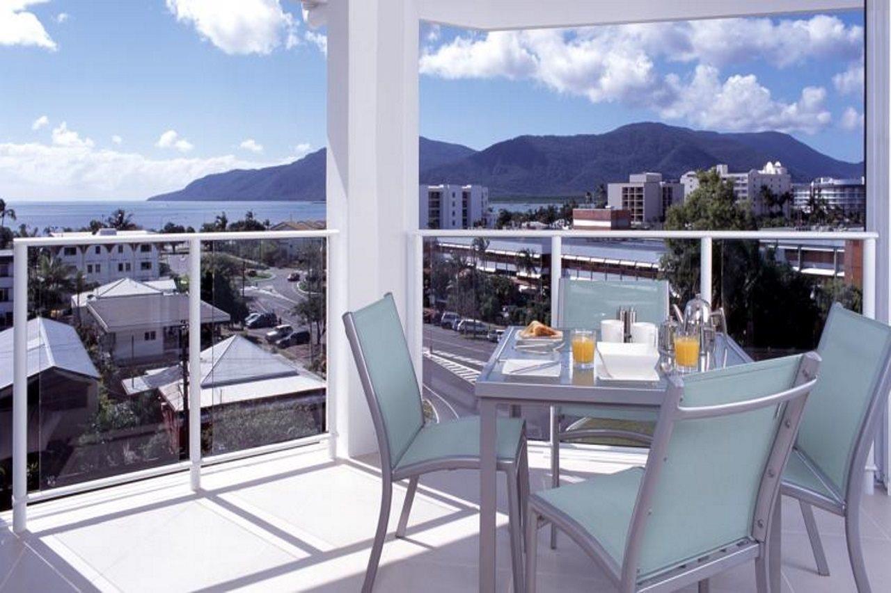 201 Lake Street Hotel Cairns Restaurant foto